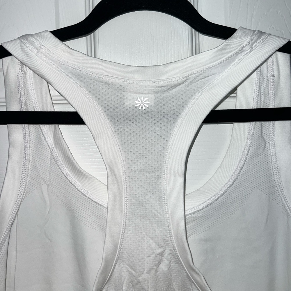 Athleta Momentum Seamless Tank Sport Length